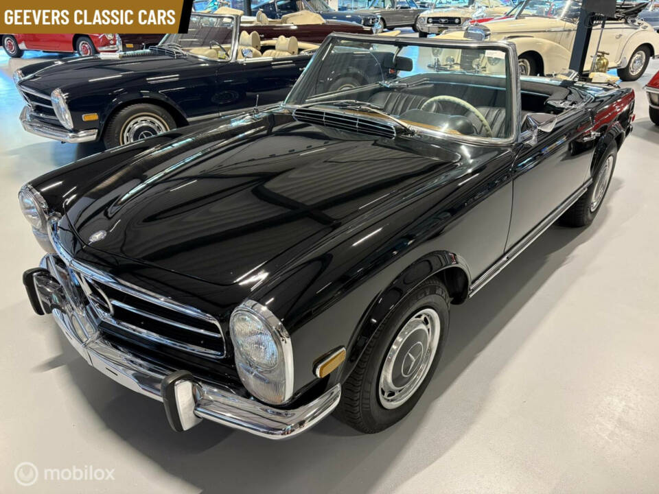 Image 7/19 de Mercedes-Benz 280 SL (1968)