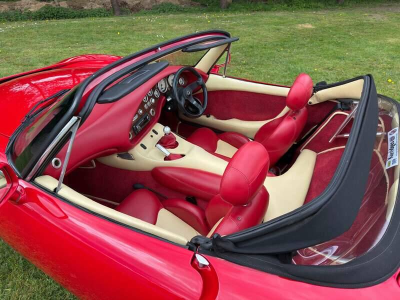 Afbeelding 10/22 van TVR Griffith 500 (2003)