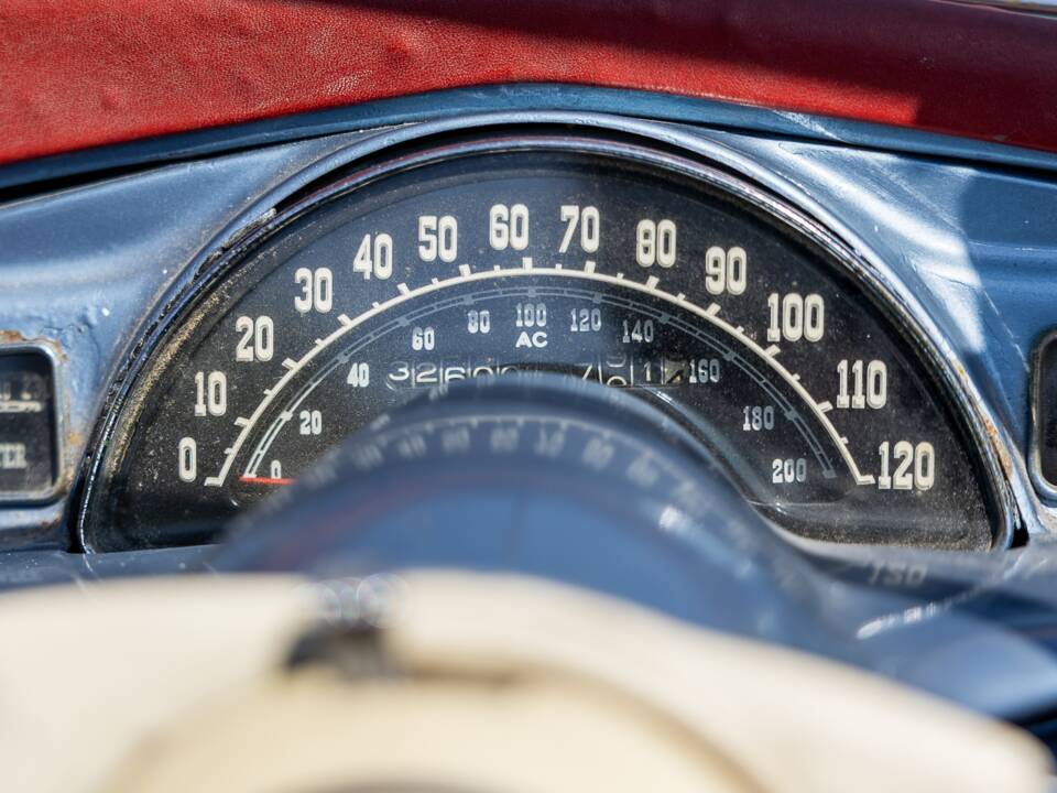 Image 31/39 of Sunbeam Alpine Mk I (1953)