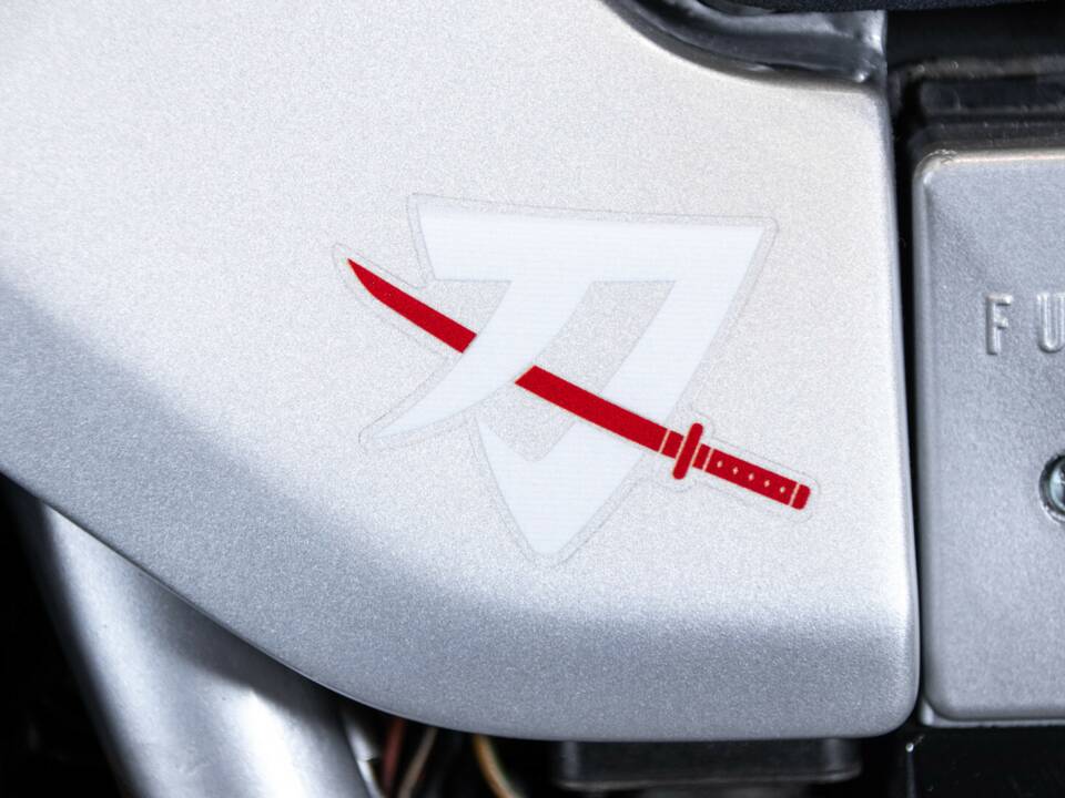 Afbeelding 34/35 van Suzuki GSX 1100 SZ Katana (1983)