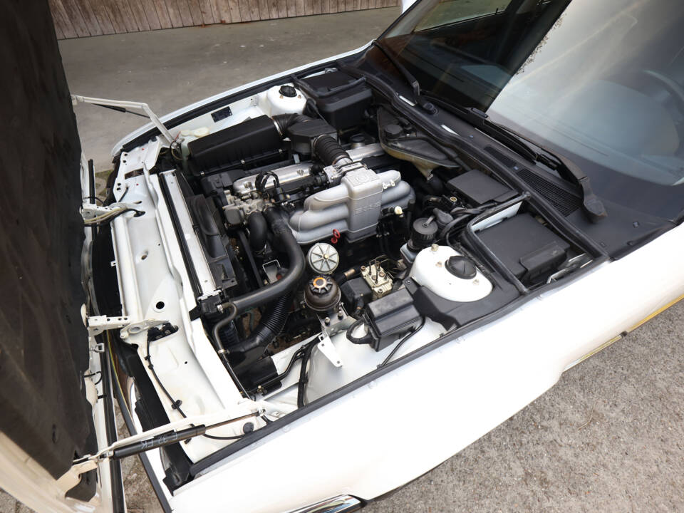 Bild 15/70 von BMW 735i (1991)