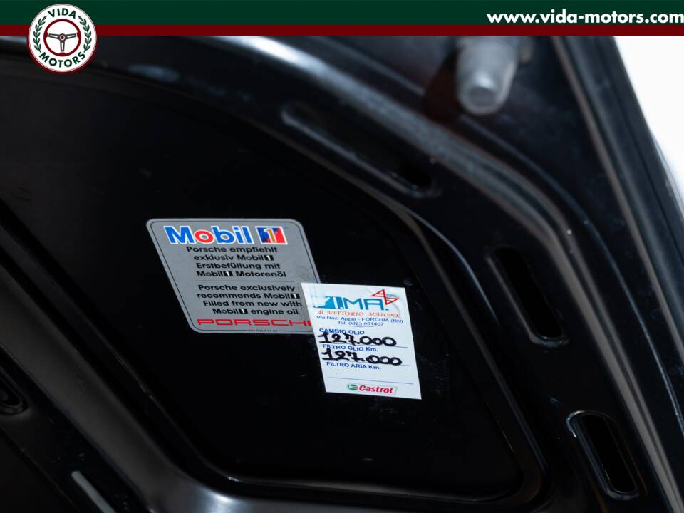 Image 13/15 of Porsche Boxster (1999)