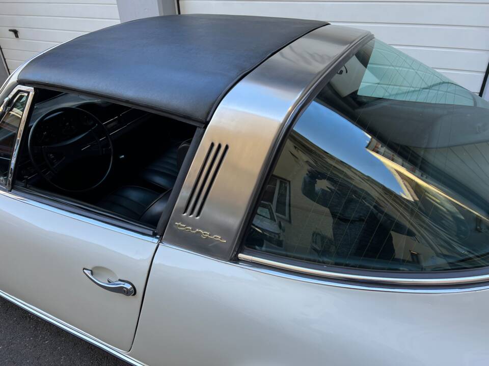 Image 21/23 of Porsche 912 (1969)