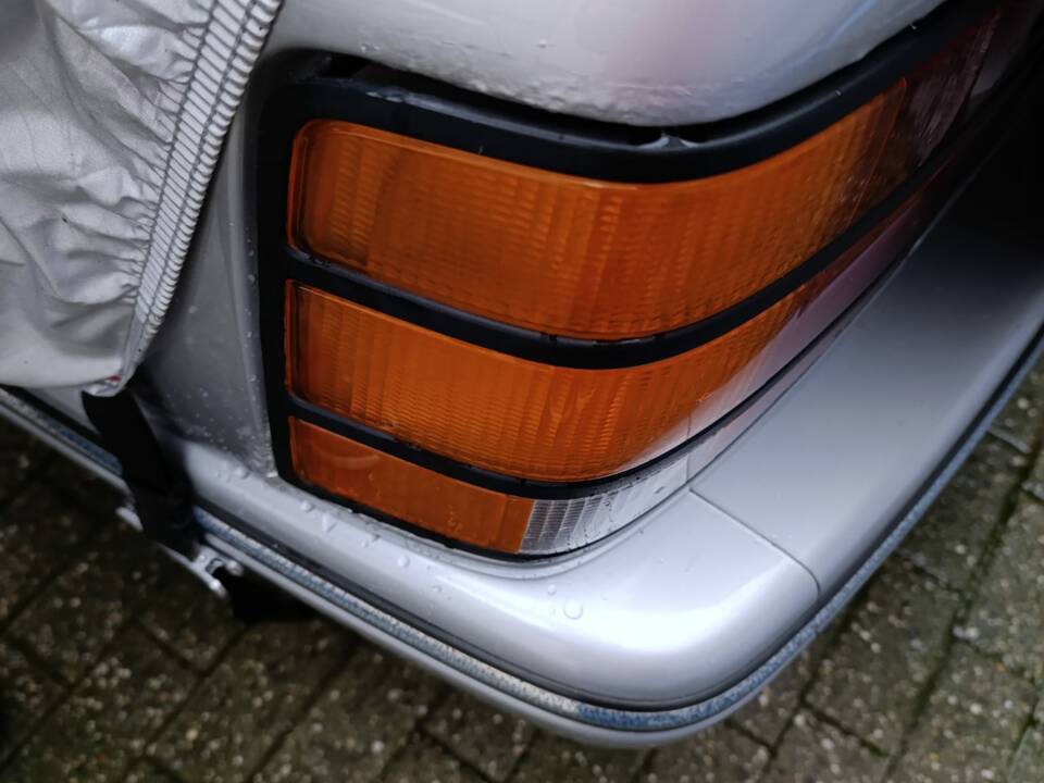 Image 16/18 of Ford Scorpio 2.0 (1990)