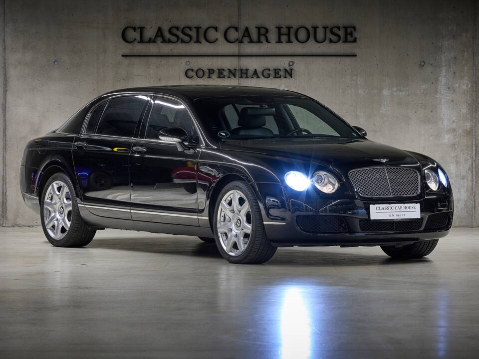 Image 12/100 of Bentley Continental Flying Spur (2008)