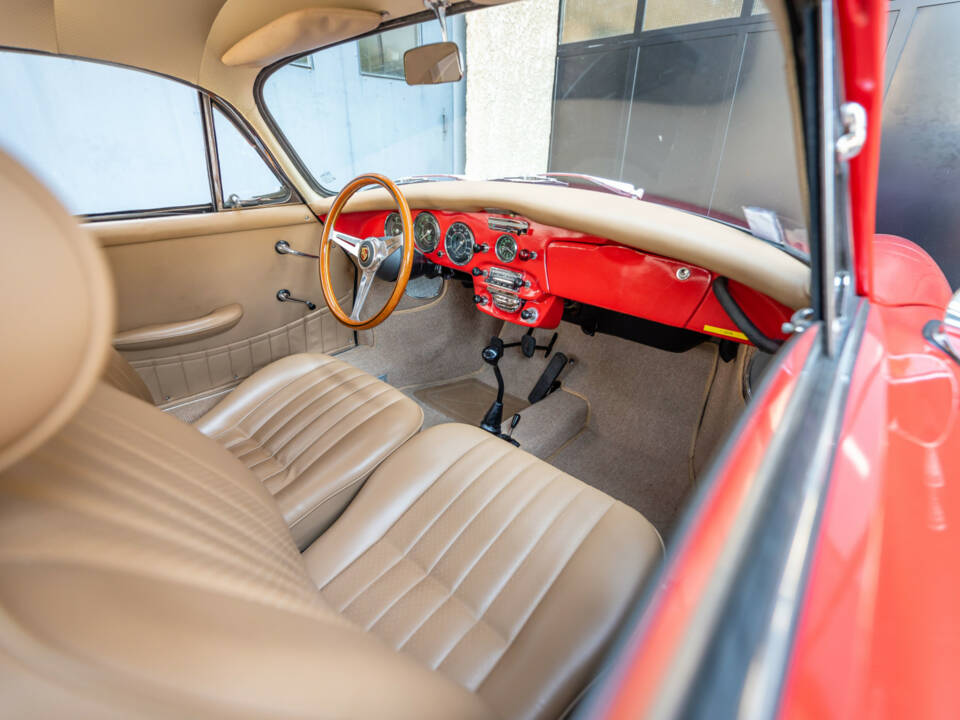 Image 11/14 of Porsche 356 C 1600 (1965)