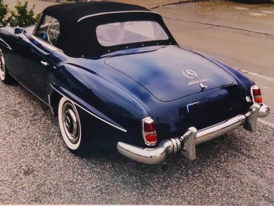 Image 3/5 de Mercedes-Benz 190 SL (1959)