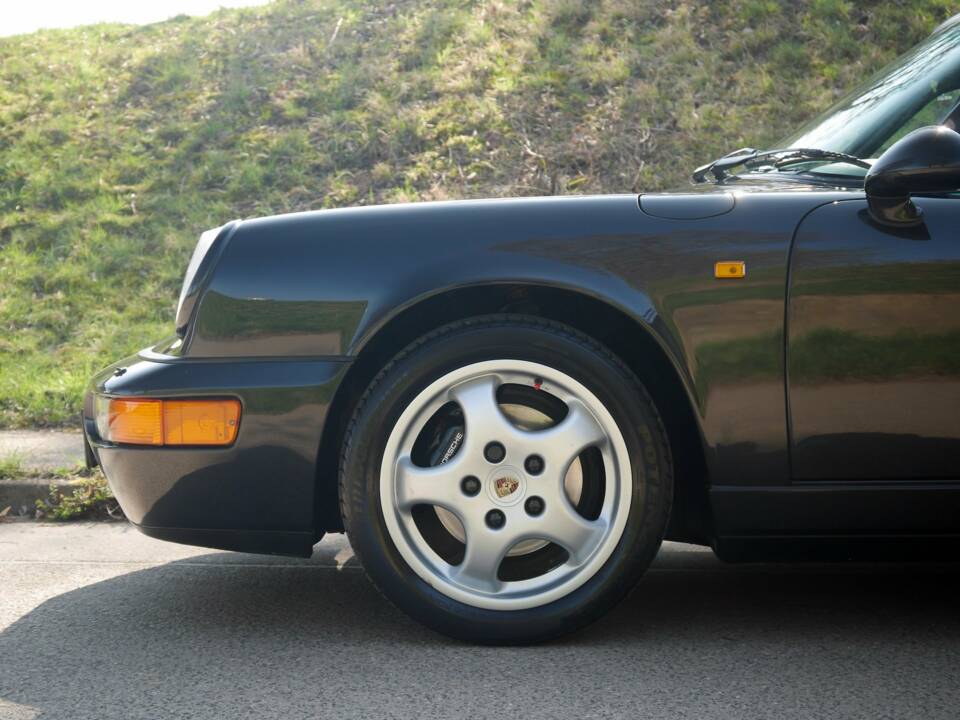 Immagine 6/31 di Porsche 911 Carrera 2 (1992)