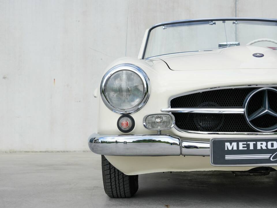 Afbeelding 13/35 van Mercedes-Benz 190 SL (1959)