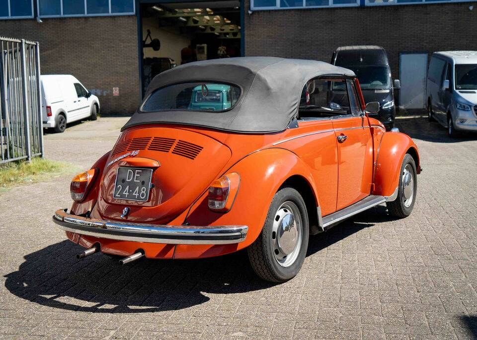 Image 6/8 of Volkswagen Käfer 1302 LS (1971)