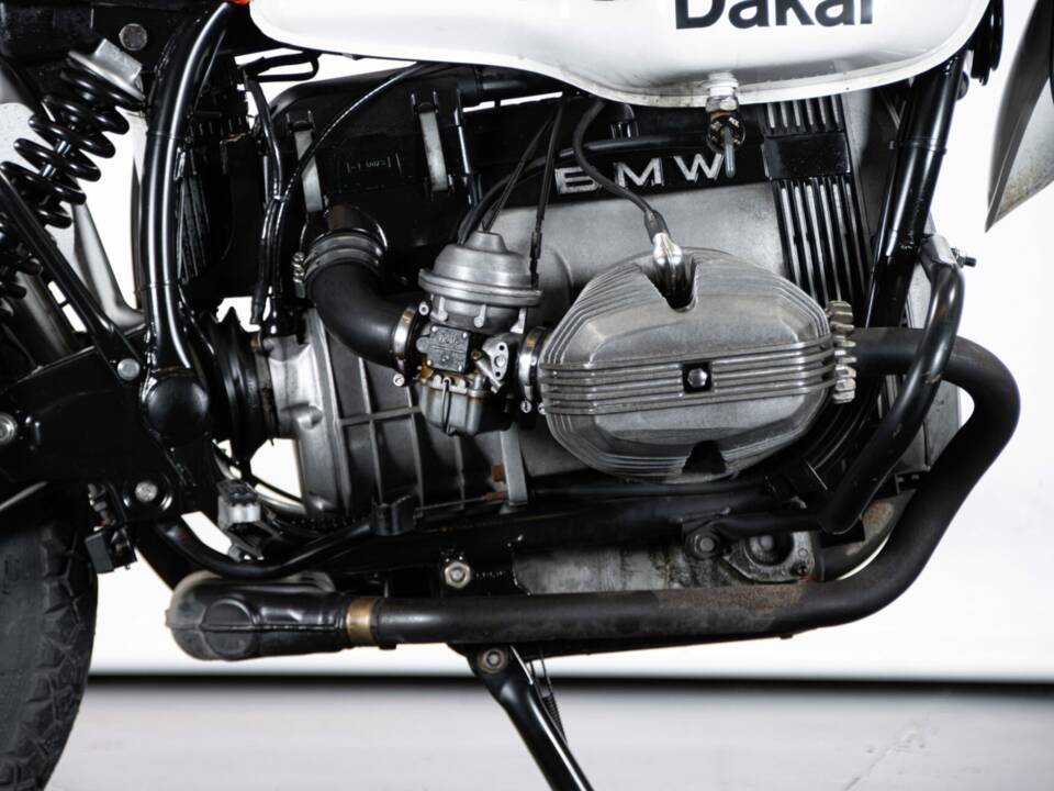 Bild 37/50 von BMW DUMMY (1986)