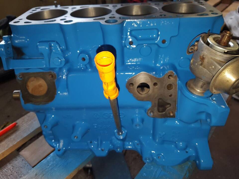 Image 21/32 of Audi 80 1.6 (1986)