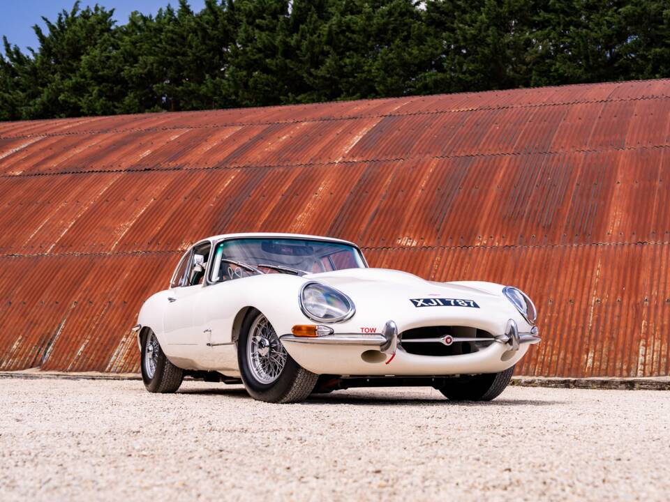 Afbeelding 12/46 van Jaguar E-Type 3.8 (1962)
