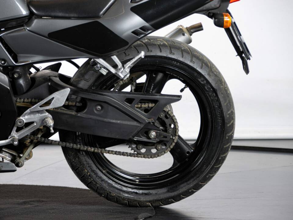 Bild 18/49 von Yamaha TZR 125 R (1994)