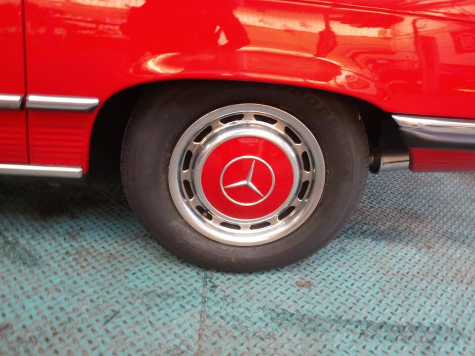 Imagen 17/50 de Mercedes-Benz 450 SL (1972)