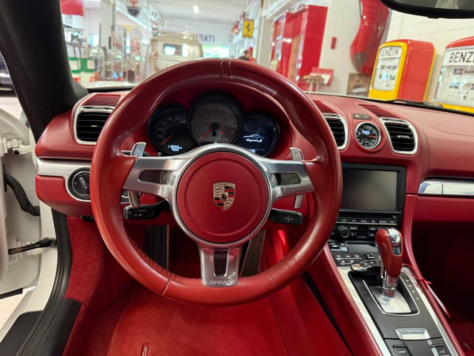 Bild 10/17 von Porsche Cayman S (2014)