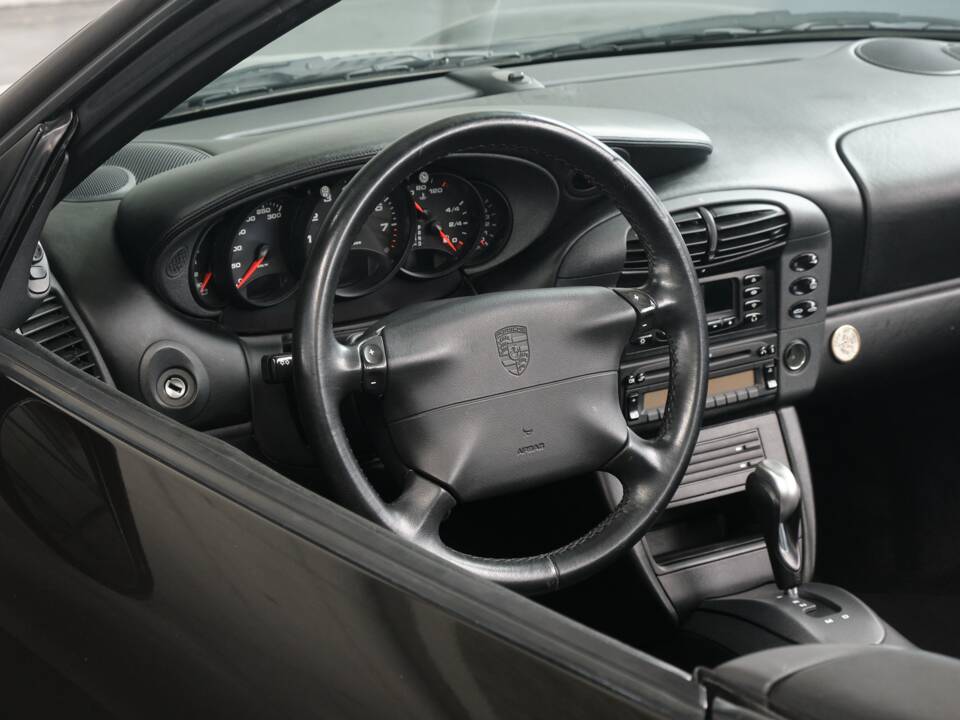 Bild 34/50 von Porsche 911 Carrera (1998)