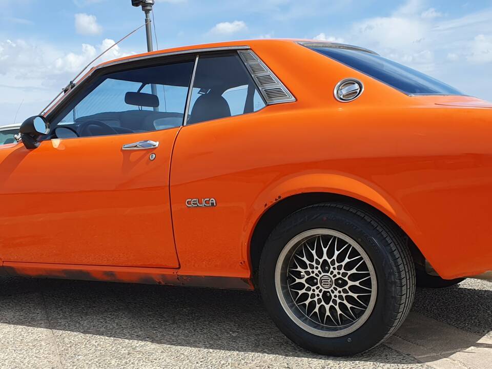 Image 14/67 de Toyota Celica GT (1976)