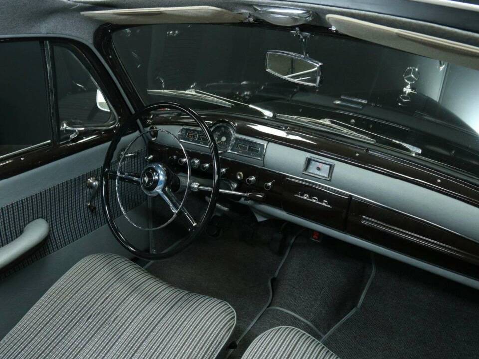 Bild 29/49 von Mercedes-Benz 180 D (1956)