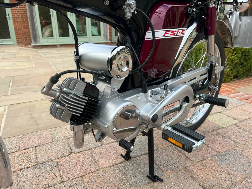 Bild 21/38 von Yamaha DUMMY (1974)