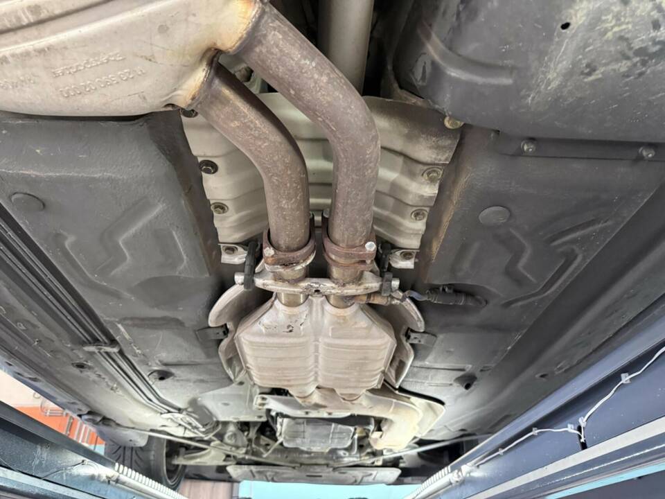Image 44/46 of Mercedes-Benz SL 320 (1995)