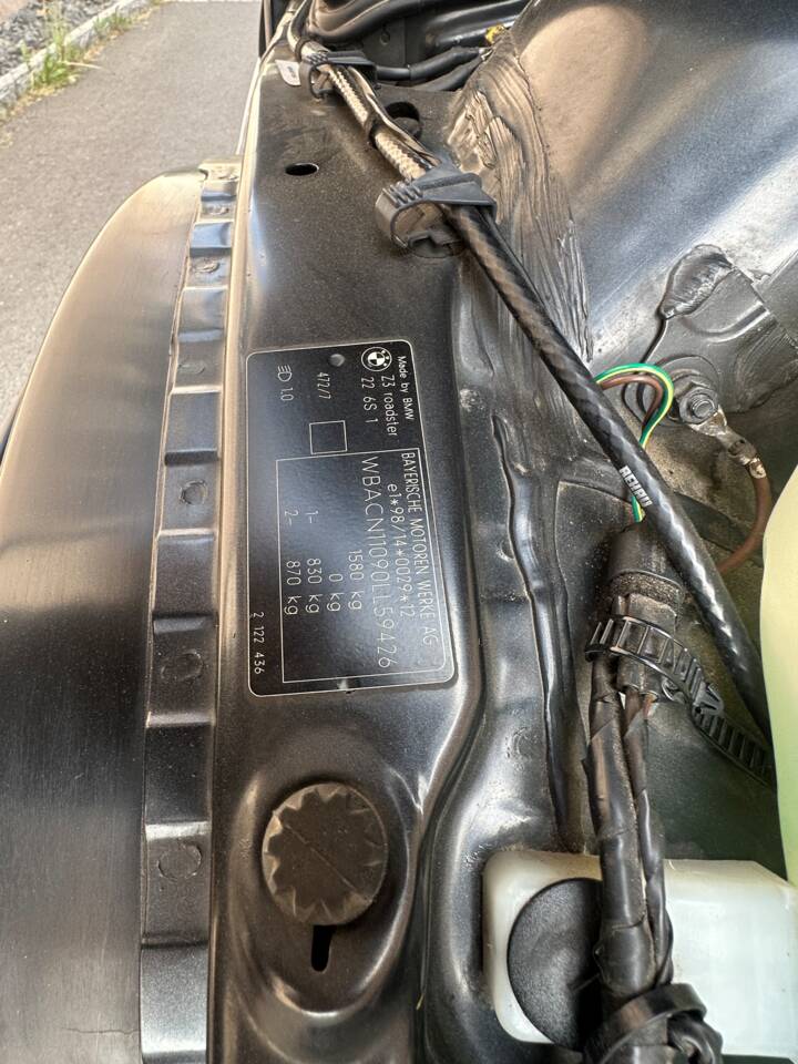 Bild 19/49 von BMW Z3 2.2i (2001)
