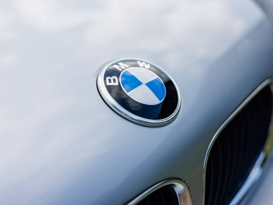 Bild 8/31 von BMW 528i (1996)