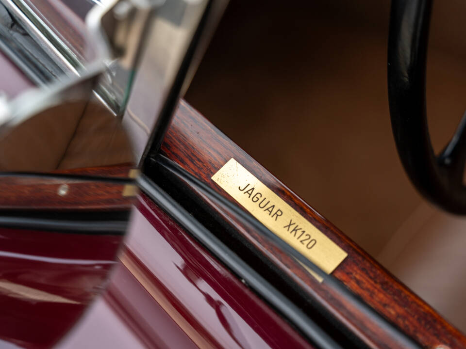 Afbeelding 36/50 van Jaguar XK 120 SE FHC (1952)