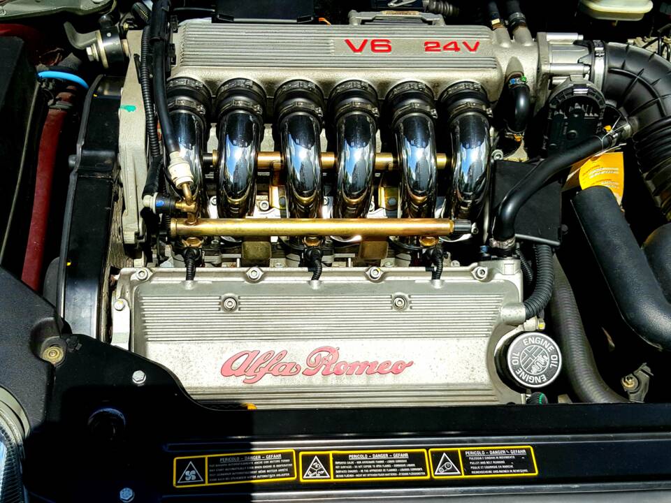 Bild 53/55 von Alfa Romeo Spider 3.2 V6 24V (2004)