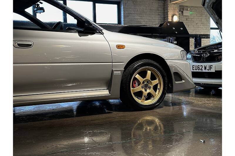 Image 9/18 de Subaru Impreza WRX STi (2000)