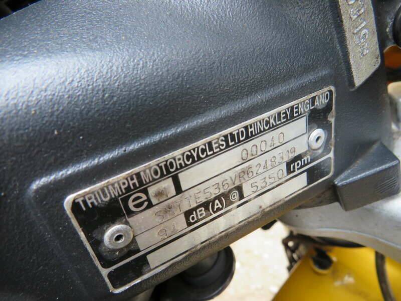 Image 39/39 of Triumph DUMMY (2006)