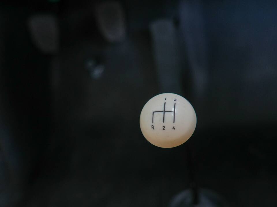 Image 25/42 de Amphicar 770 (1964)