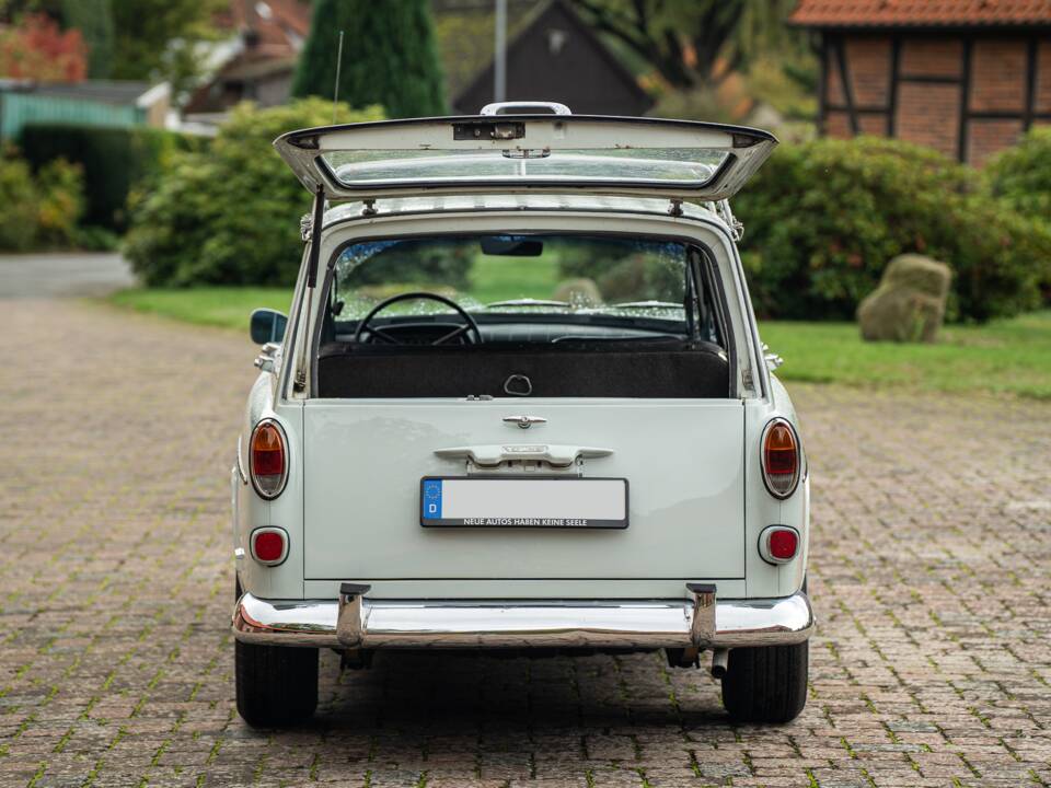 Bild 20/44 von Volvo P 221 (1968)