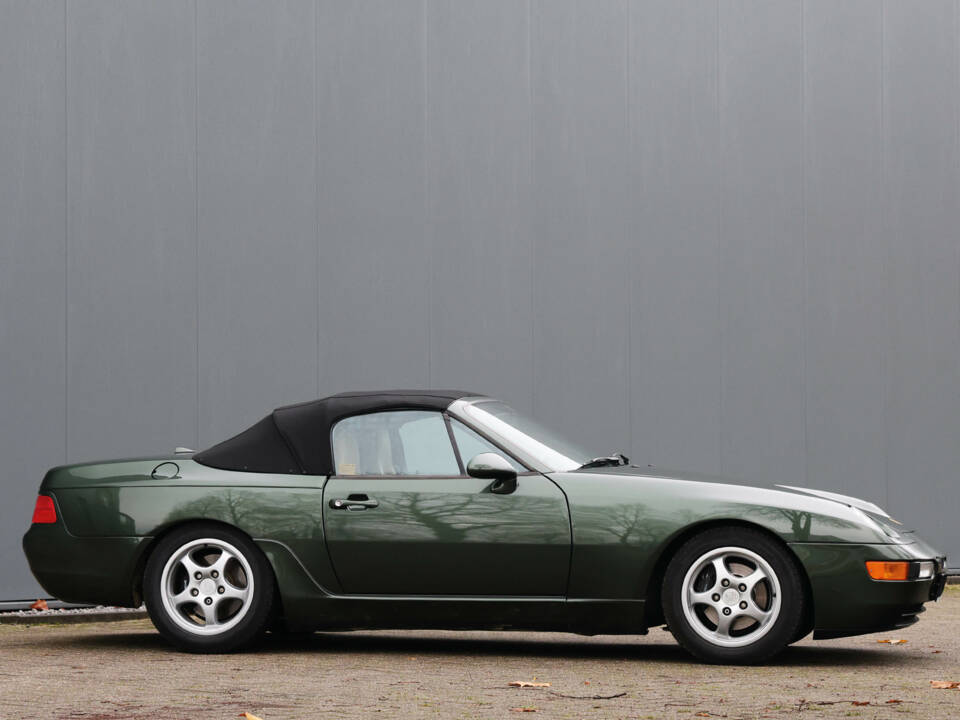 Bild 9/47 von Porsche 968 (1992)