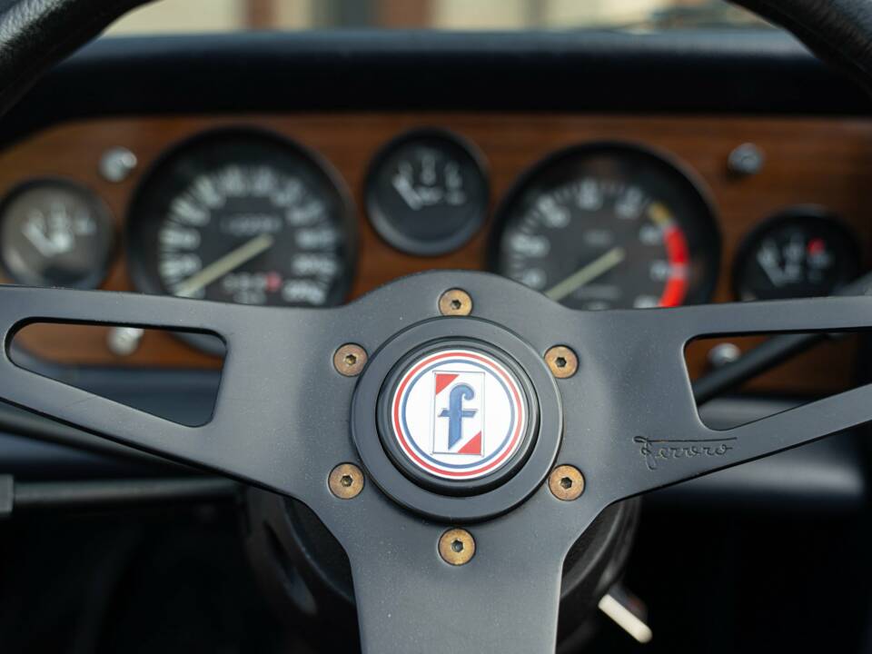 Image 50/50 of FIAT Spider 2000 Pininfarina 50th Anniversary Edition (1981)