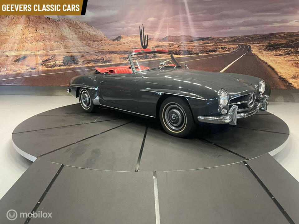 Image 47/50 of Mercedes-Benz 190 SL (1961)