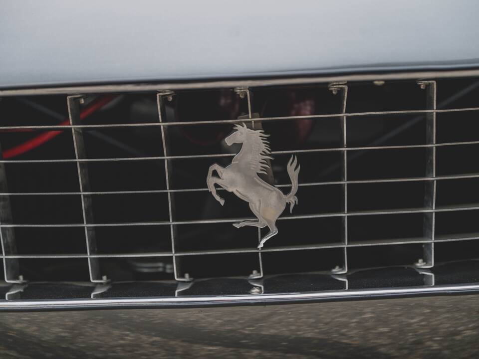 Image 27/79 of Ferrari 275 GTB/4 (1968)