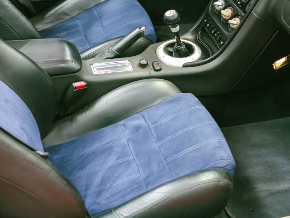 Image 22/29 of MG TF 120 (2003)