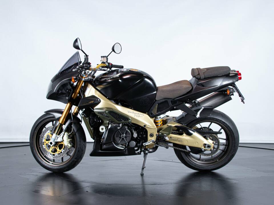 Bild 1/50 von Aprilia DUMMY (2002)