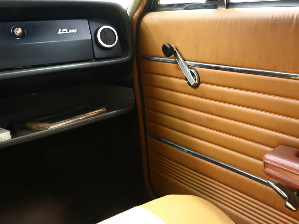 Bild 24/35 von Ford 17m 1700S (1969)