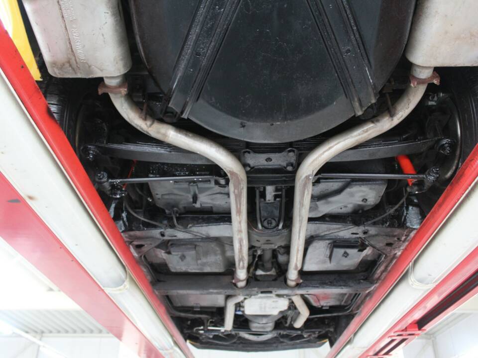 Immagine 12/50 di Chevrolet Corvette Stingray (1972)