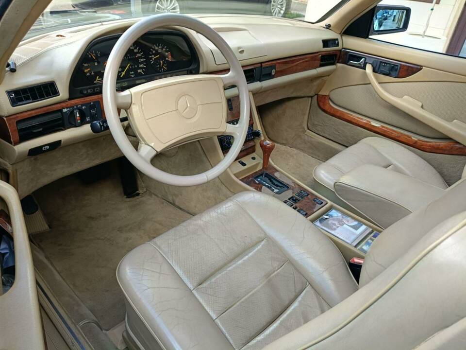 Bild 23/47 von Mercedes-Benz 560 SEC (1987)