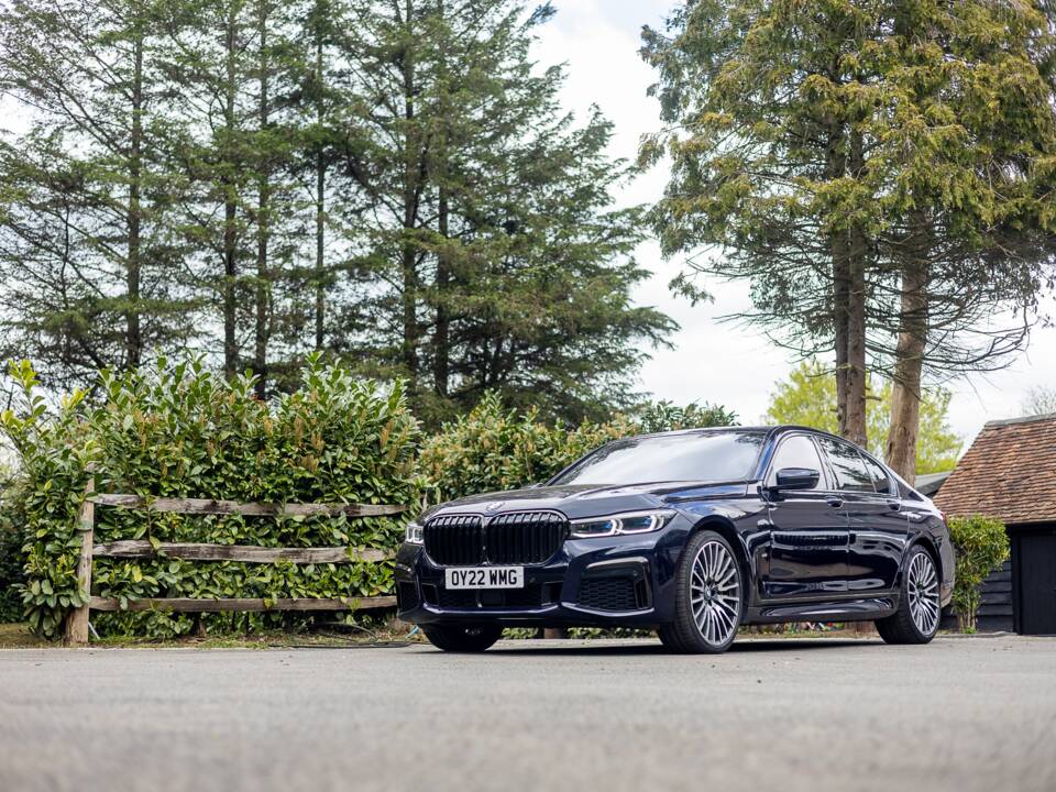 Afbeelding 31/46 van BMW 740d xDrive (2022)