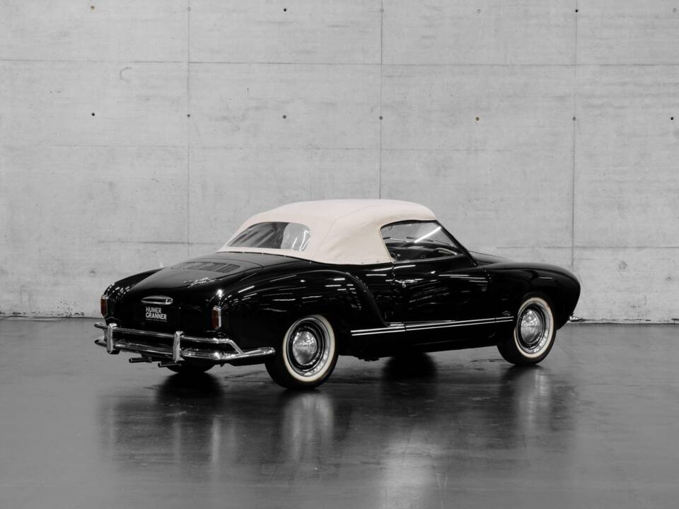 Image 18/50 of Volkswagen Karmann Ghia 1200 (1959)