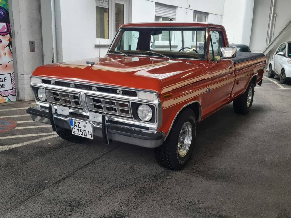 Image 1/9 of Ford F-150 Ranger (1976)
