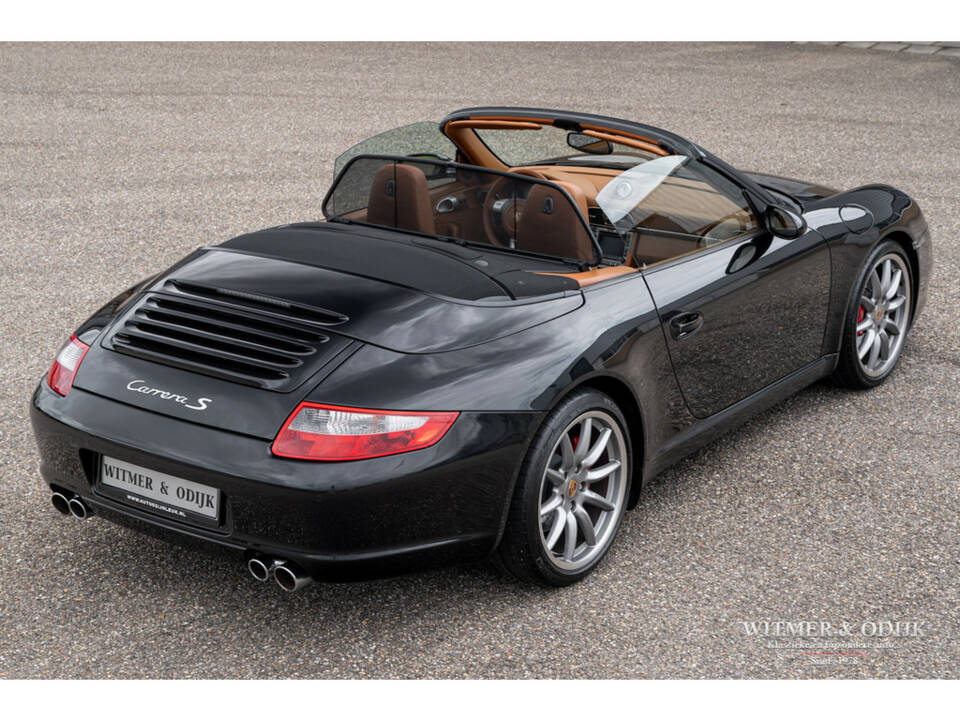 Bild 7/28 von Porsche 911 Carrera S (2006)