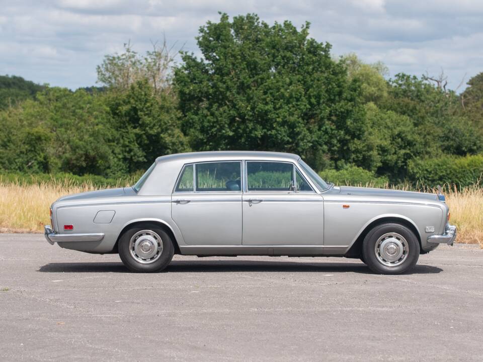 Image 19/50 of Rolls-Royce Silver Shadow I (1973)