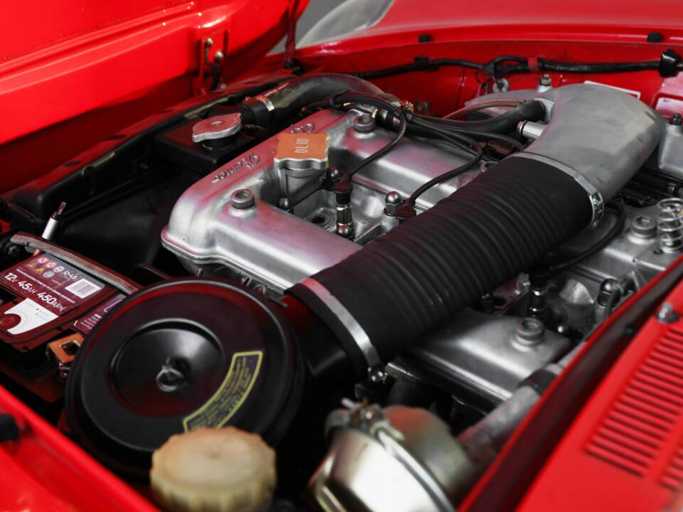 Immagine 31/47 di Alfa Romeo 1300 Spider Junior (1969)