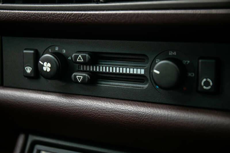 Imagen 17/45 de Porsche 944 (1989)