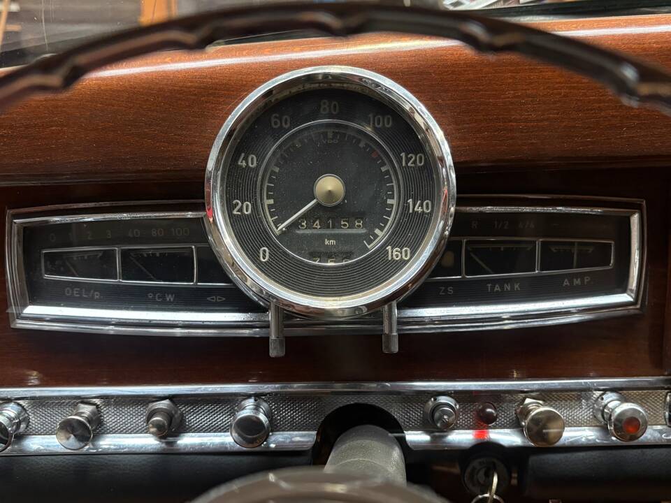 Bild 22/24 von Mercedes-Benz 300 b (1955)